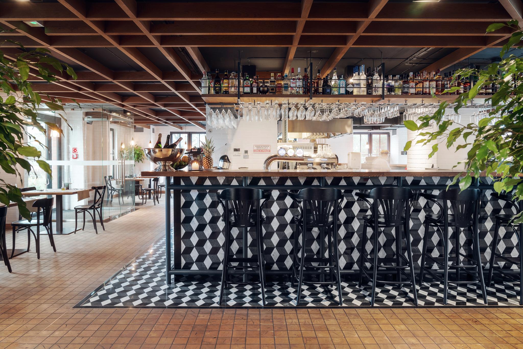Hotel Almond Business & By Grano