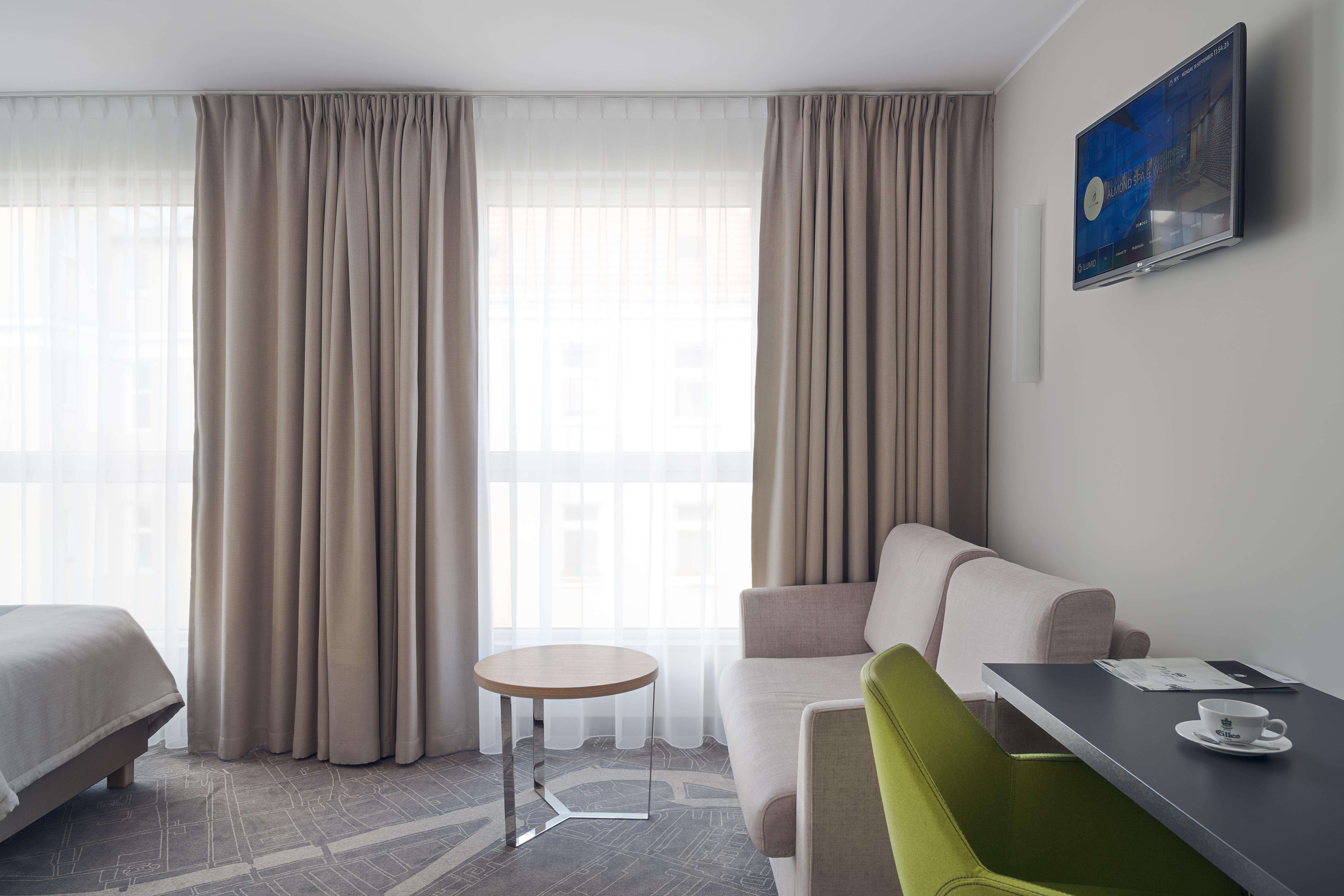 Hotel Almond Business & By Grano 4*