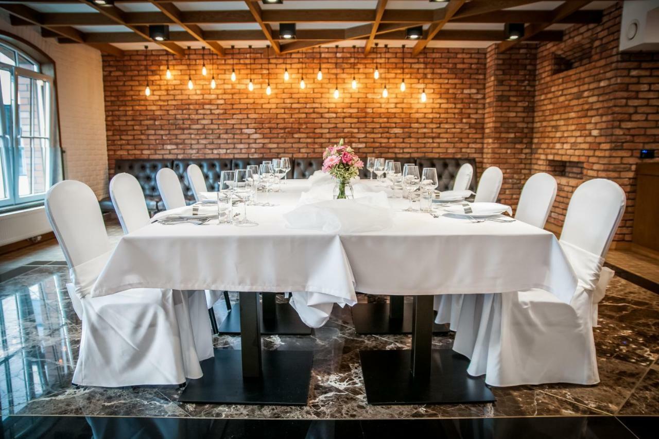 Almond Business & By Grano Hotel 4*